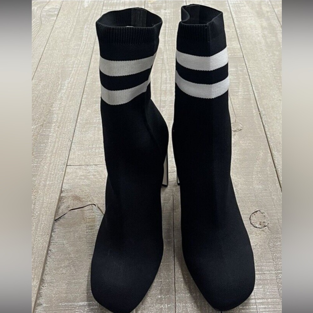 Rag & Bone $575 Ellis Sock Knit Boot In Black/White Size: 37.5 (US 7 1/2 - Picture 2 of 7